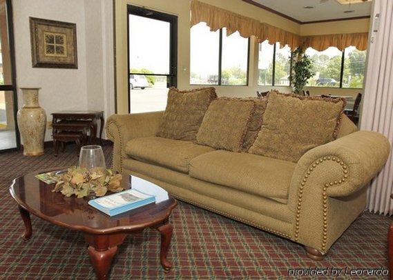 Rodeway Inn Greenwood Habitación foto